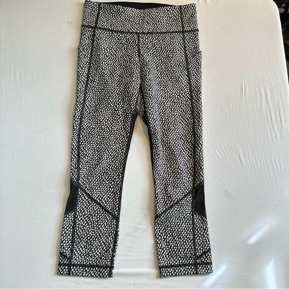 Lululemon Pace Rival Crop *22" Size 4 women’s leggings - Picture 1 of 7